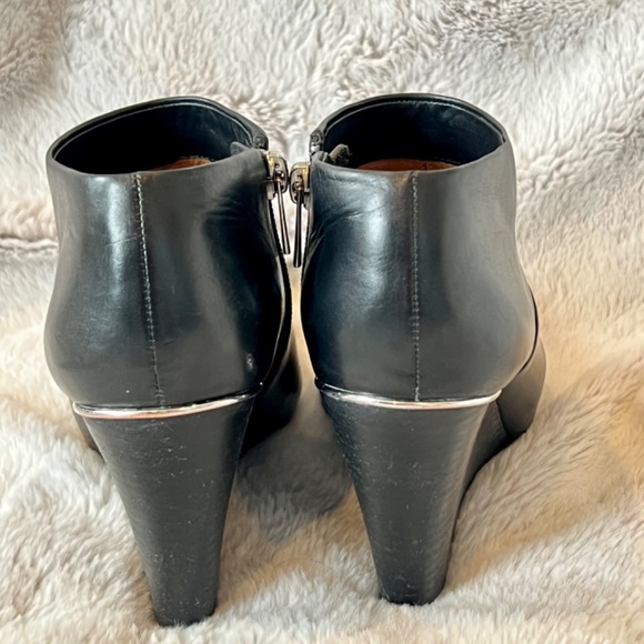 Coach Ankle Booties - Picture 4 of 6